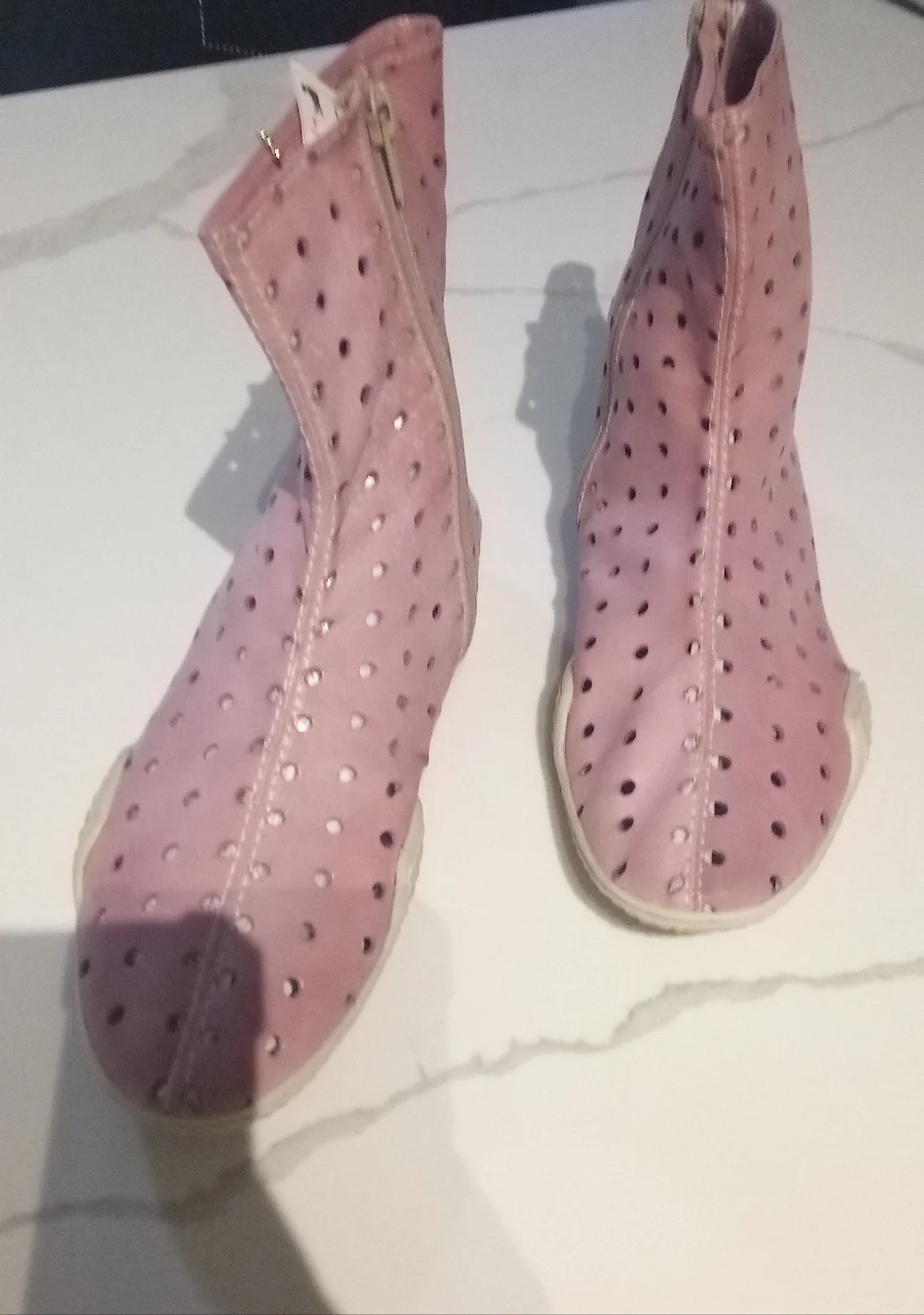 Pink Perforated Patagonia Leather Ankle Booties | Zipper Moto Comfort Flats Sz 6
